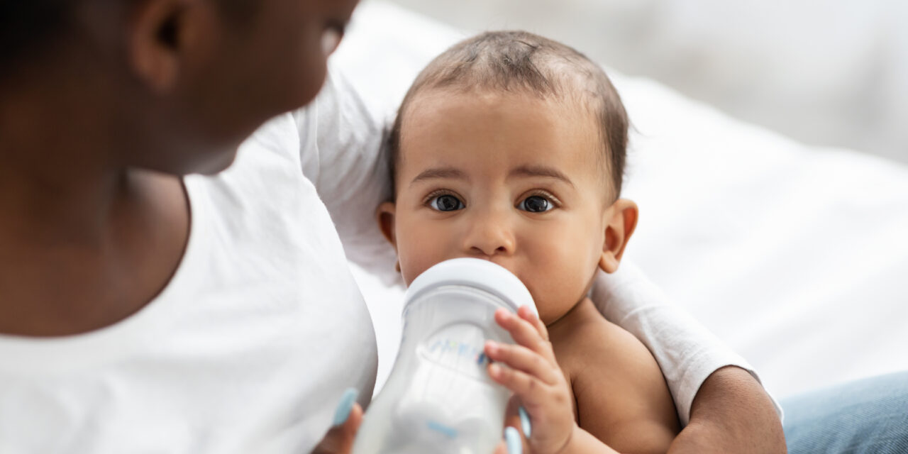 infant drinking formula during formula shortage